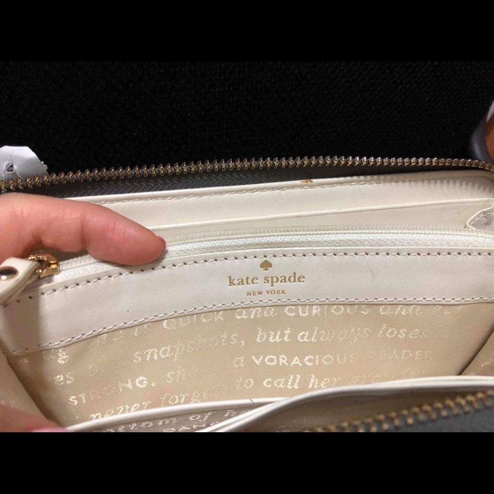 Kate Spade Grey Ribbon Wallet - Picture 5 of 8